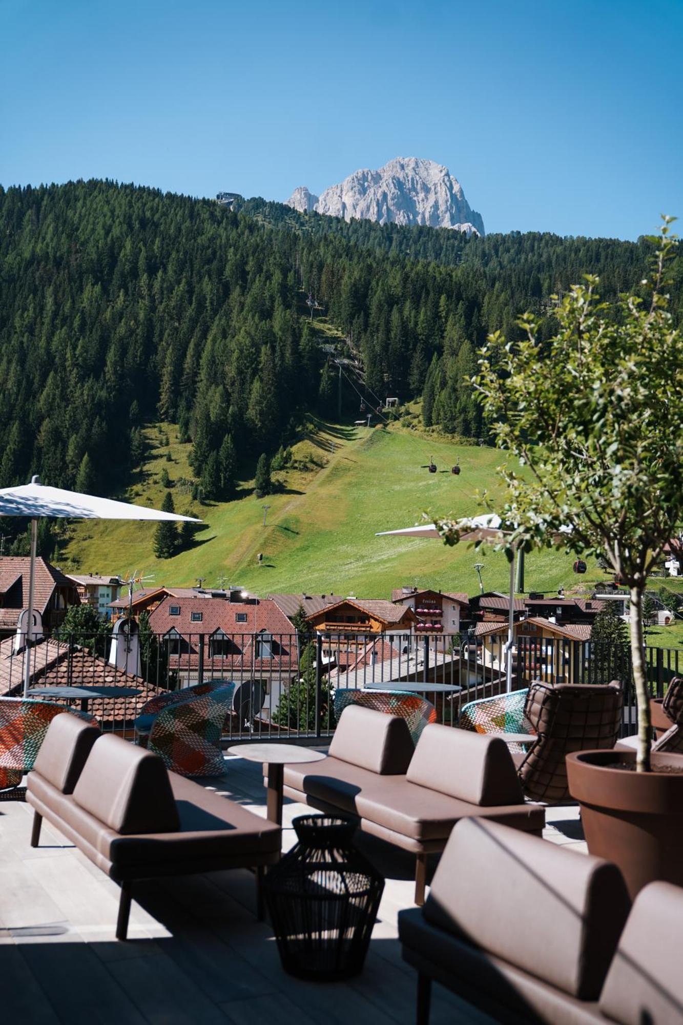 Hotel Sun Valley Selva di Val Gardena Exterior photo